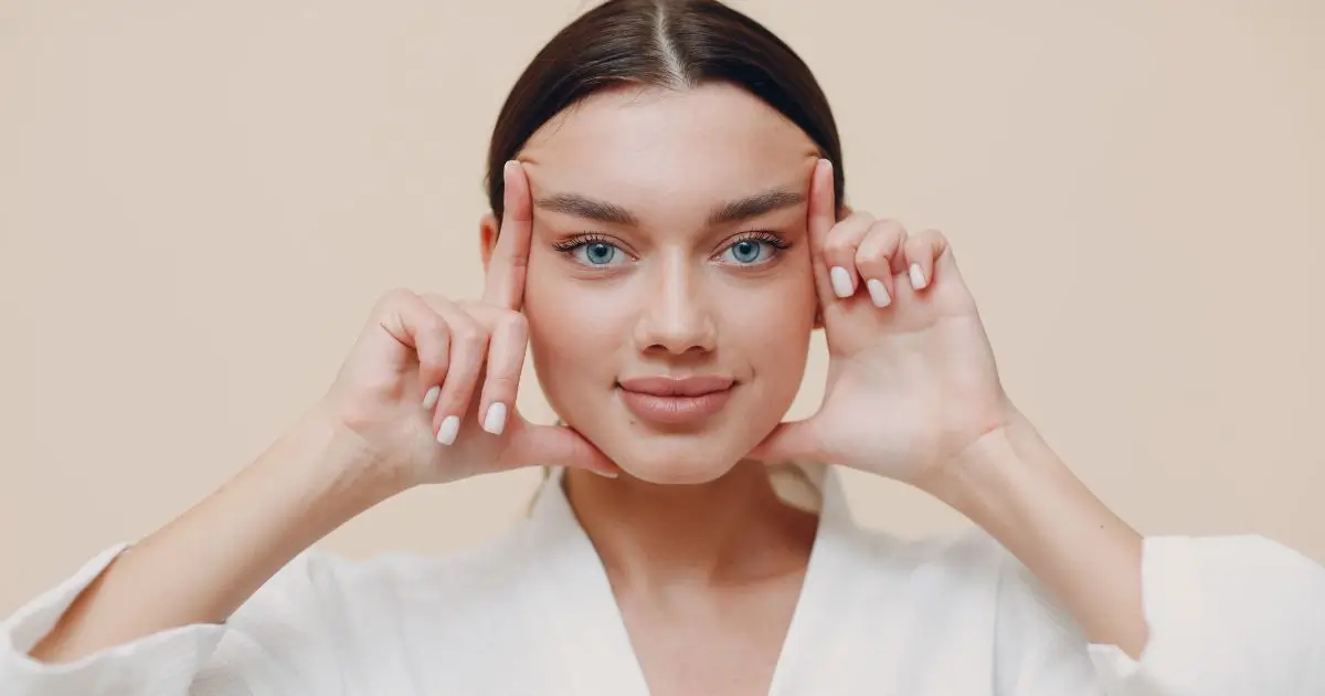 Lire la suite à propos de l’article Botox no rosto: saiba como rejuvenescer sem cirurgias